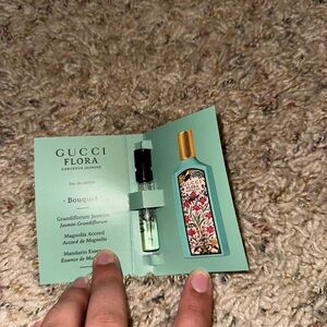 Mini sample Gucci floral 🌺